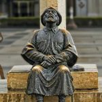 Descubre la magia del Camino de Santiago en Navidad: Un viaje espiritual lleno de tradiciones y expe...