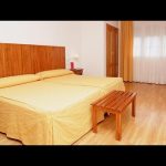 Descubre el Hotel Valcarce, tu refugio ideal en el Camino de Santiago